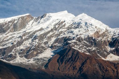 KALAPANI, NEPAL - CIRCA NOVEMBER 2013: Kasım 2013 'te Kalapani' de Dhaulagiri manzarası.