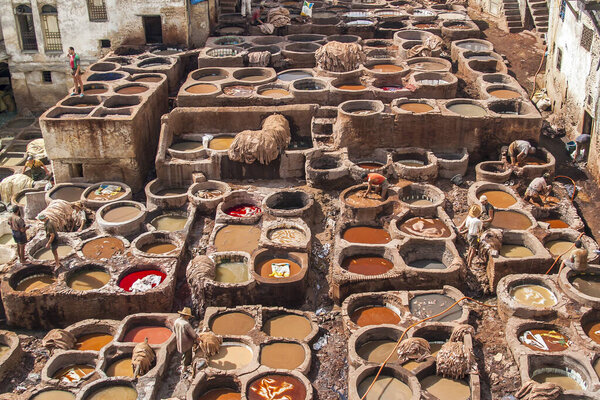 ФЕС, МАРОККО - CIRCA SEPTEM2014: вид на старую Медину в Фе