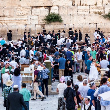 JERUSALEM, ISRAEL - CIRCA MAYIS 2018: Kudüs 'teki Batı Duvarı manzarası, İsrail yaklaşık Mayıs 2018' de Kudüs 'te.