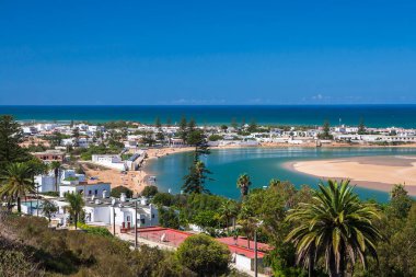 OUALIDIA, MOROCCO - CIRCA EPTEMBER 2014: Oualidia 'nın Eylül 2014' te Oualidia 'da görülmesi.