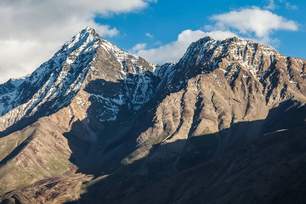 Гарне Оточення Села Лангар Таджикистані — стокове фото