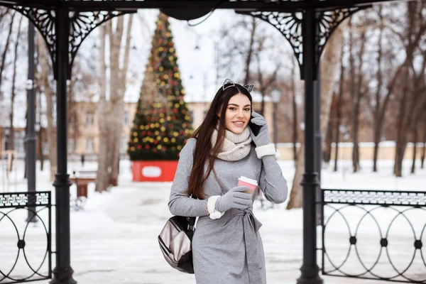 Stylish Girl Cat Eyes Headband Talking Phone Outdoors Park Christmas — Stock Photo, Image