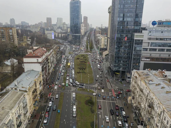 Calle Ciudad Con Carril Bici Kiev Tiempo Nublado Vista Aérea — Foto de Stock