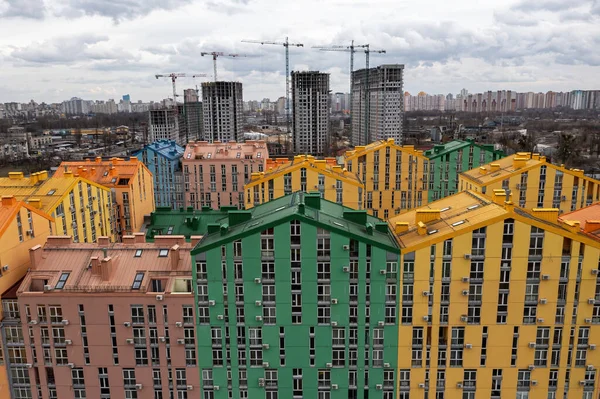 Nombreux Bâtiments Résidentiels Multicolores Kiev Par Temps Nuageux Vue Aérienne — Photo