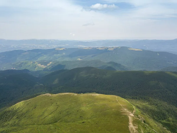 Alte Montagne Dei Carpazi Ucraini Tempo Nuvoloso Vista Aerea Drone — Foto Stock