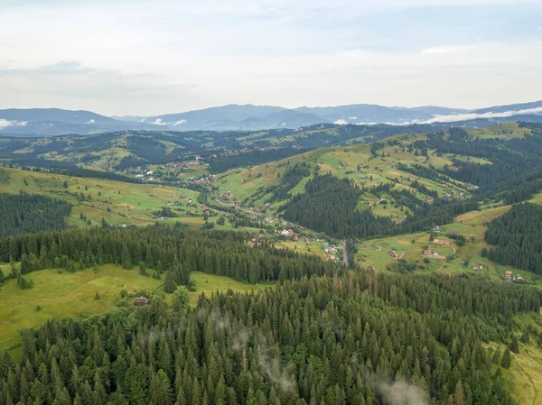 Montagnes Vertes Des Carpates Ukrainiennes Été Vue Aérienne Drone — Photo