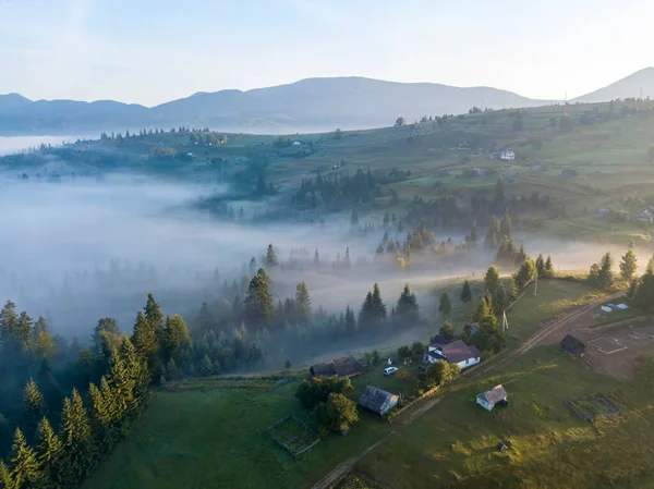 Morgennebel Den Ukrainischen Karpaten Drohnenblick Aus Der Luft — Stockfoto