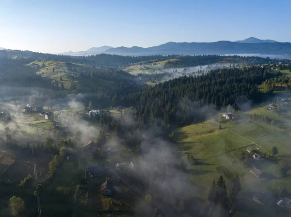 Ranní Mlha Ukrajinských Karpat Zobrazení Leteckých Dronů — Stock fotografie