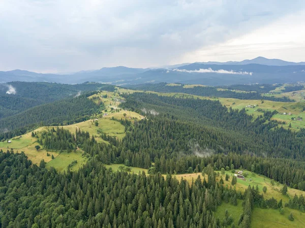 Montagne Verdi Carpazi Ucraini Estate Vista Aerea Drone — Foto Stock