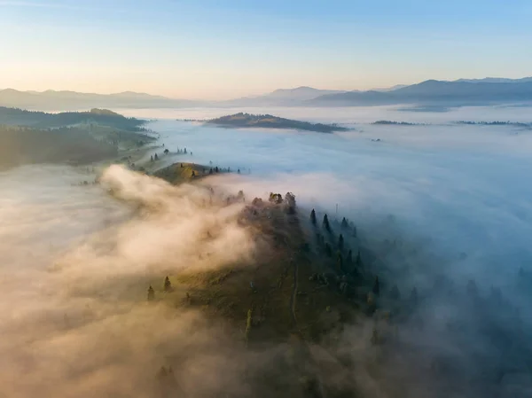Mattina Nebbia Nelle Montagne Dei Carpazi Ucraini Vista Aerea Drone — Foto Stock