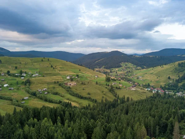 Grüne Ukrainische Karpaten Sommer Drohnenblick Aus Der Luft — Stockfoto