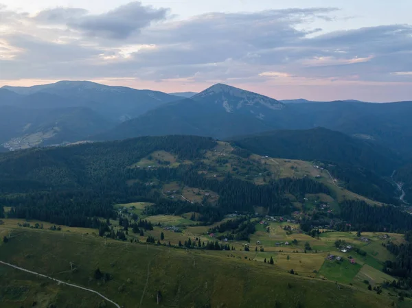 Pôr Sol Sobre Montanhas Nos Cárpatos Ucranianos Boa Noite Vista — Fotografia de Stock