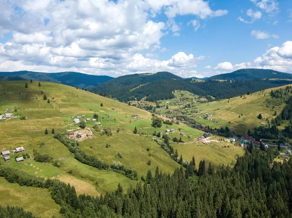 Grüne Ukrainische Karpaten Sommer Drohnenblick Aus Der Luft — Stockfoto