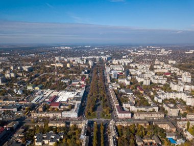 Chernihiv şehri manzarası. Hava aracı görünümü.