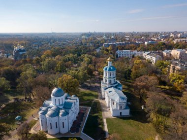 Chernigov 'daki Dönüşüm Katedrali. Hava aracı görünümü.
