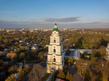 Chernigov 'daki Trinity Manastırı. Hava aracı görünümü.