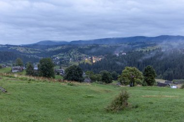 Ukrayna Karpatları 'ndaki Alp yerleşkesi