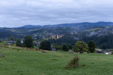 Ukrayna Karpatları 'ndaki Alp yerleşkesi
