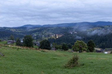 Ukrayna Karpatları 'ndaki Alp yerleşkesi