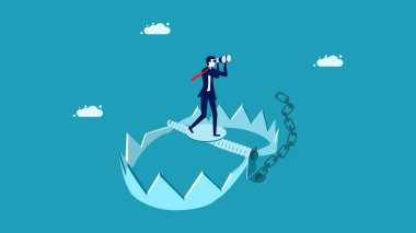 Risk almak için fırsat kolla. İş adamı dürbünleri bir tuzağın üzerinde. iş kavramı 