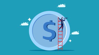 Finansal tahminler ve vizyonlar. Bir işadamı gümüş bir madeni paraya teleskopla tırmanır. iş kavramı 