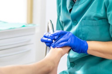 Ayak hastalıkları tedavisine yakın çekim. Seçici odak