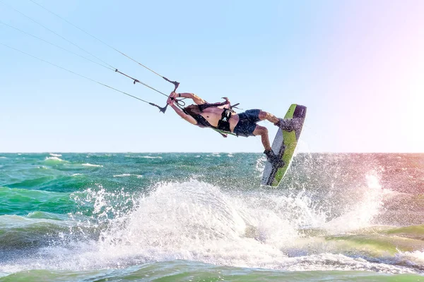 Young Man Kite Boarder Jumps Sea Sunset Selective Focus — Stock Photo, Image