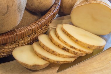 dilimlenmiş patates
