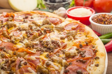 pizza gecesi