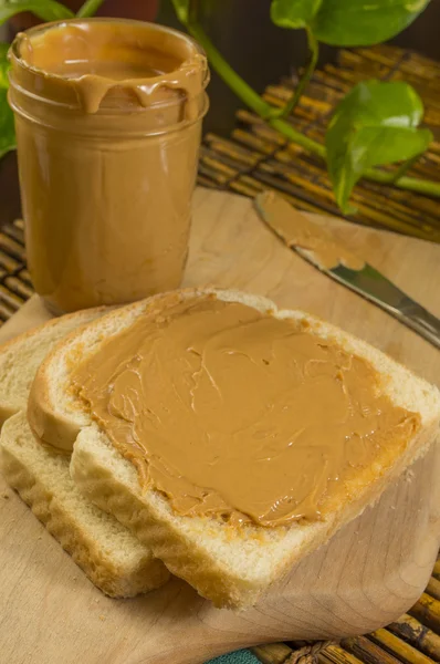 Sandwich making — Stock Photo, Image