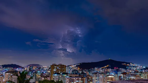 Érkezik Egy Erős Vihar Villám Eső Ezek Időjárási Viszonyok Brazil — Stock Fotó
