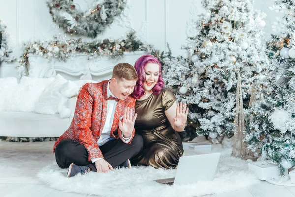 Pareja Homosexual Lesbiana Lgbtq Celebrando Navidad Año Nuevo Gay Joven — Foto de Stock