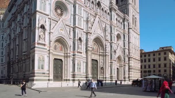 Florens Italien Juni 2021 Turister Framför Katedralen Saint Mary Flower — Stockvideo