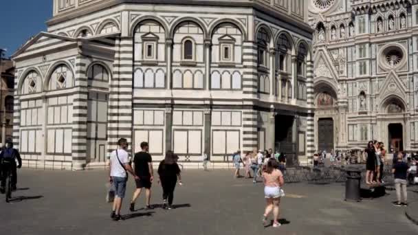Florens Italien Juni 2021 Luta Upp Turister Framför Dopet Och — Stockvideo