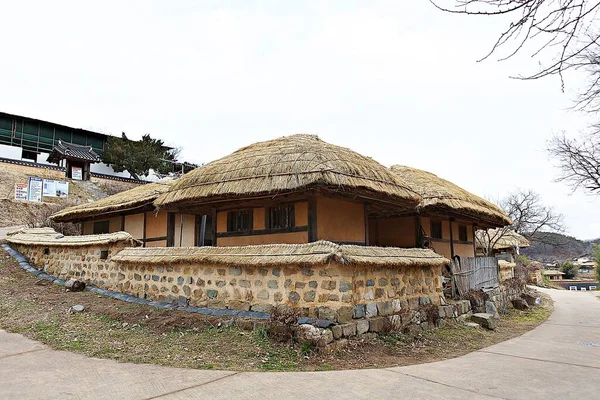 Its Village Preserves Old House — 图库照片