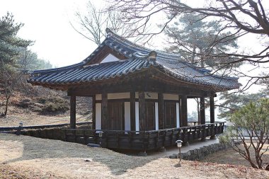 Eski evi koruyan bir köy..