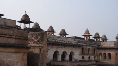 Orchha Sarayı Kalesi, Raja Mahal ve Chaturbhuj Tapınağı Jahangir Mahal, Orchha, Madhya Pradesh, Jahangir Mahal (Orchha Kalesi) Orchha, Madhya Pradesh, Hindistan, Hindistan, Hindistan arkeolojik sahaları