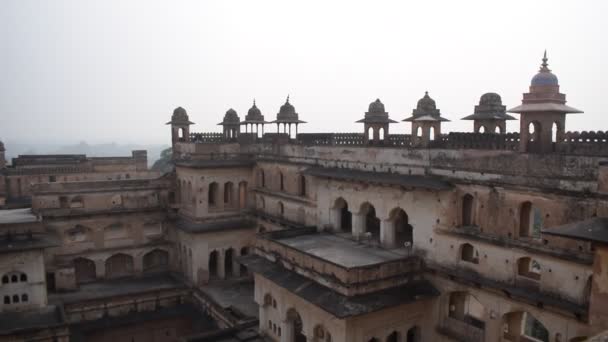 Beautiful View Orchha Palace Fort Raja Mahal Chaturbhuj Temple Jahangir — Stockvideo