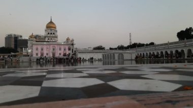Gurdwara Bangla Sahib en önde gelen Sih Gurudwara, Bangla Sahib Gurudwara akşam vakti Yeni Delhi, Hindistan, Sikh Cemaati 'nin en ünlü gurudwara Bangla Sahib manzarasıdır.