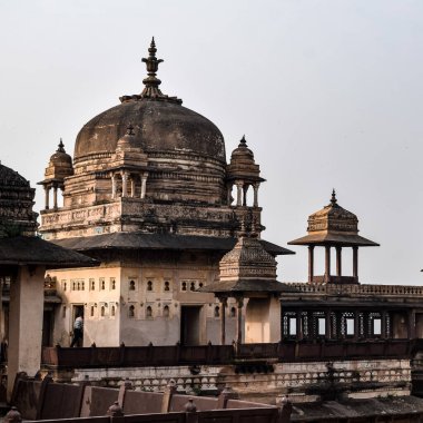Orchha, Madhya Pradesh, Hindistan, Jahangir Mahal veya Orchha Sarayı Orchha 'da bulunan bir kale ve garnizondur. Madhya Pradesh. Hindistan, Hindistan Arkeolojik Siteleri