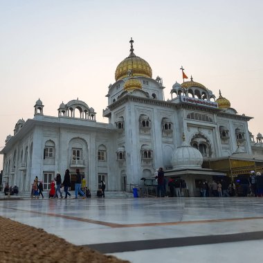 Gurdwara Bangla Sahib en önde gelen Sih Gurudwara, Bangla Sahib Gurudwara akşam vakti Yeni Delhi, Hindistan, Sikh Cemaati 'nin en ünlü gurudwara Bangla Sahib manzarasıdır.