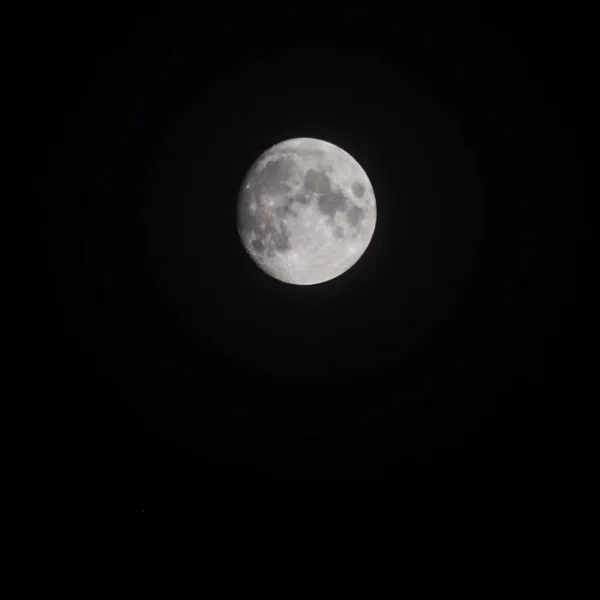 Moon Timelapse Stock Zamanaşımı Dolunay Karanlık Gökyüzünde Yükseliyor Gece Vakti — Stok fotoğraf