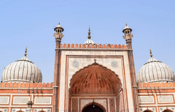 在印度最重要的清真寺拉姆赞季节 德里大星期五清真寺 Jama Masjid 的宏伟建筑 印度德里老城6的Jama Masjid清真寺 — 图库照片