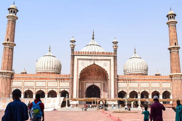 Delhi Indien April 2022 Unbekannte Indische Touristen Besuchen Jama Masjid — Stockfoto