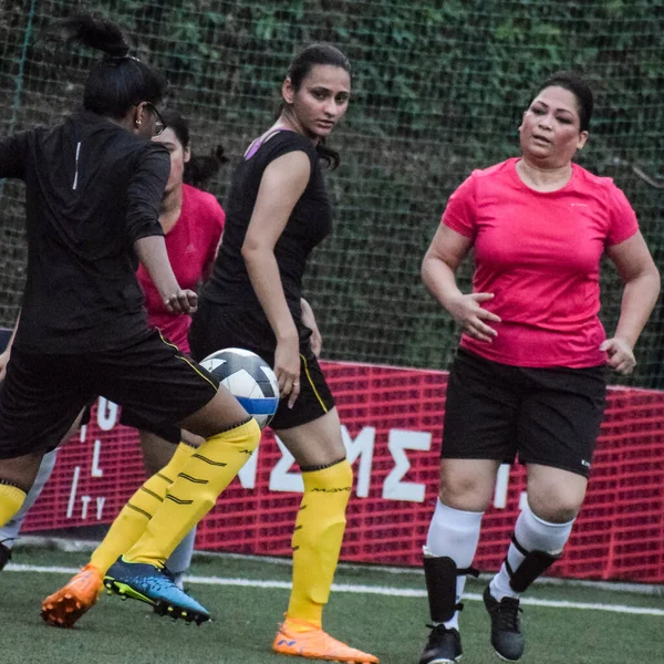Νέο Δελχί Ινδία Ιούλιος 2018 Γυναίκες Ποδοσφαιριστές Της Τοπικής Ομάδας — Φωτογραφία Αρχείου