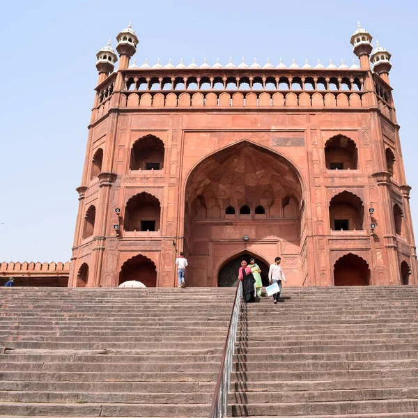 Delhi India April 2022 Unidentified Indian Tourists Visiting Jama Masjid — Stockfoto