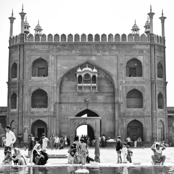 Delhi India April 2022 Unidentified Indian Tourist Visiting Jama Masjid — стокове фото