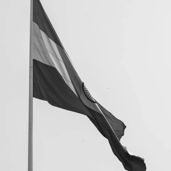 Bandera India Ondeando Connaught Place Con Orgullo Cielo Azul Bandera — Foto de Stock