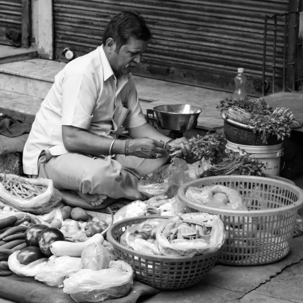 Old Delhi India Abril 2022 Retrato Tenderos Vendedores Ambulantes Mercado —  Fotos de Stock