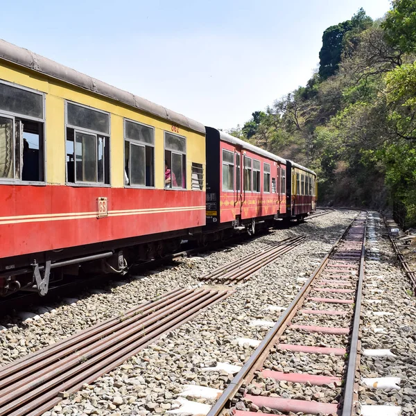 Himalayan queen toy train fotos de stock, imágenes de Himalayan queen